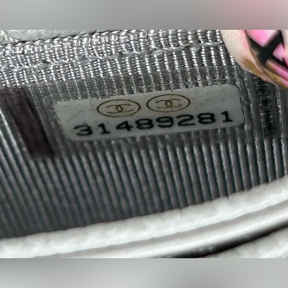 ❌SOLD❌🔥RARE!! CHANEL•Caviar Quilted Matelasse Mini Card Holder Wallet on Chain - Picture 6 of 8